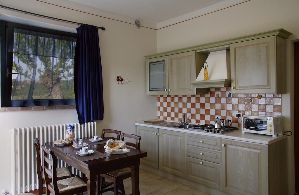 Il Palazzo Dei Diavoli Villa Montepulciano Stazione Habitación foto