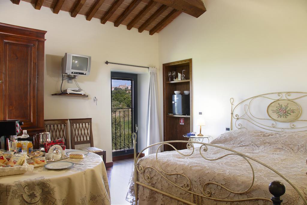 Il Palazzo Dei Diavoli Villa Montepulciano Stazione Habitación foto