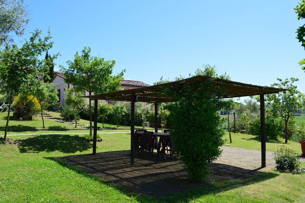Il Palazzo Dei Diavoli Villa Montepulciano Stazione Exterior foto